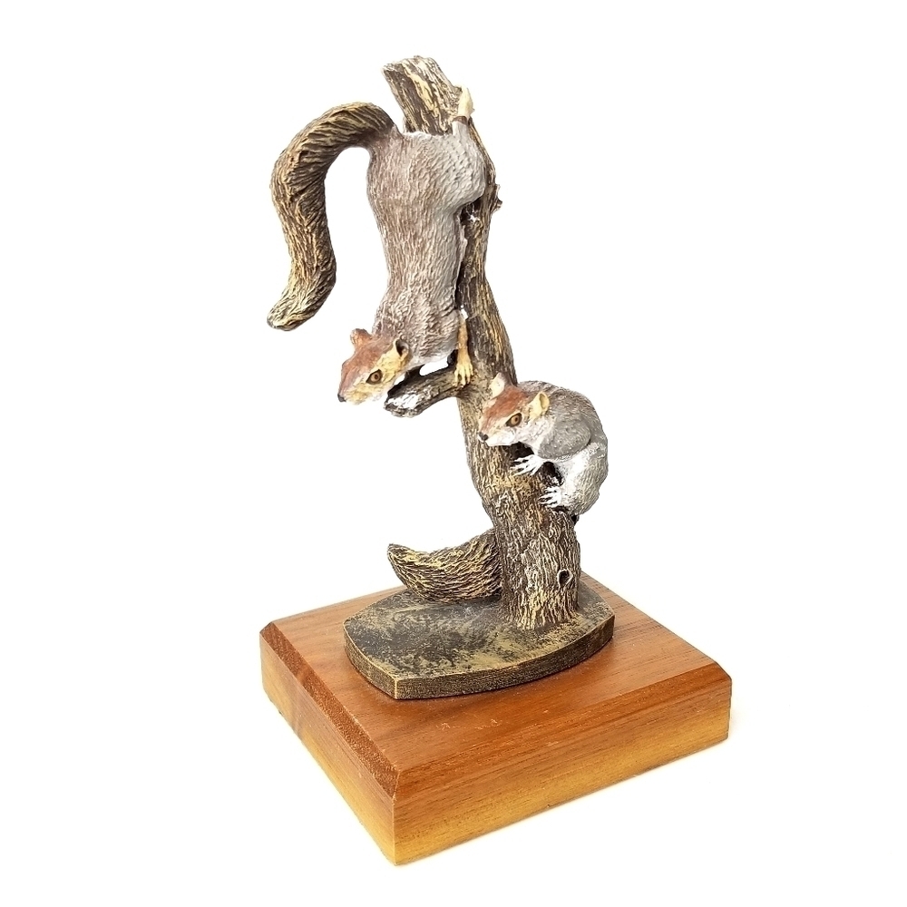 Vintage 1977 Audubon Bronzes, The Hamilton Collection Squirrels in a Trunk